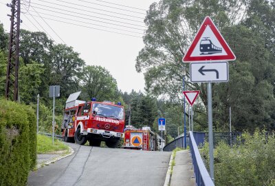 Schwerer Zugunfall im Erzgebirge: Bahn kollidiert mit Person - Ein Zugunfall mit der Erzgebirgsbahn ereignete sich am Freitag gegen 13.30 Uhr auf der Strecke Chemnitz - Cranzahl. Foto: Bernd März