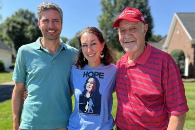 Sehen wir in Deutschland die Lage zu düster, Ingo Zamperoni? - Ingo Zamperoni und seine Frau Jiffer Bourguignon diskutieren auch in diesem Jahr wieder mit ihrem Vater Paul über die anstehende Präsidentschaftswahl. Der Streit ist programmiert. Jiffer unterstützt die Demokraten, Paul wird wieder Trump wählen.