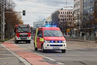 Seifenspender brennt: Großeinsatz der Feuerwehr in der Chemnitzer City - Die Hintergründe sind bislang unklar. Foto: Erik Frank Hoffmann