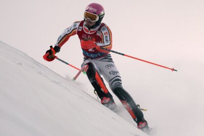 Slalom-Ass Straßer zum Start geschlagen - "Winter ist lang" - Slalom-Fahrer Linus Straßer verpasst das Podest in Levi. 