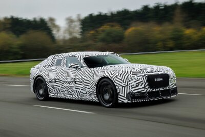 So bereitet Jaguar seinen elektrischen Neustart vor - Jaguar richtet sich neu aus: Ab 2026 startet die Transformation mit einem viertürigen Gran Turismo.