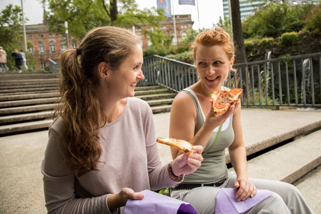 So geht Pizza für Allergiker, Vegetarier - und low carb - Schnell eine Pizza vom Imbiss holen? Für Allergiker ist das meist keine Option.