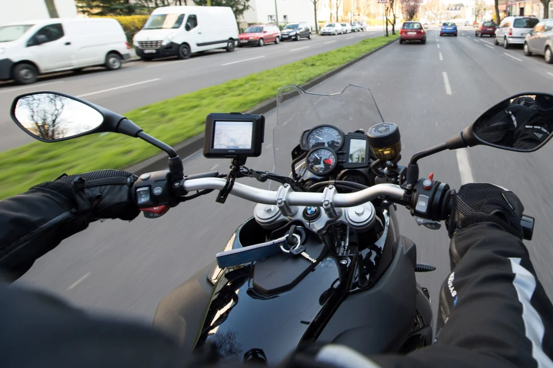 So versichern Sie Ihr Motorrad ausreichend - In die Motorradsaison sollten Biker nur starten, wenn auch der Versicherungsschutz stimmt.
