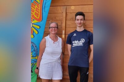 Sonnenlandpark Lichtenau feiert 18. Geburtstag bei strahlendem Sommerwetter - Übungsleiter und Organisatoren: Katja Tietze und Kevin Käthner.