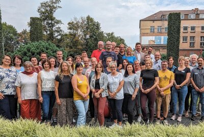 Stadtmission seit über 150 Jahren aktiv: Träger bleibt wichtig - Die Führungskräfte der Stadtmission bei einem Treffen im Jahr 2023. Foto: Steffi Hofmann