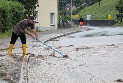 Starkregen in Frankenberg sorgt für Chaos - Hangwasser verursacht Chaos in Frankenberg. Foto: Erik Hoffmann