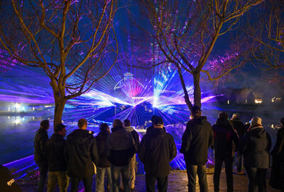 Start am Freitag: So spektakulär wird die Wintersaison im Sonnenlandpark Lichtenau - Einmal am Abend wird es eine unvergleichliche Lasershow geben.