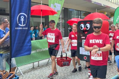 Starter, Schweiß und Sieger: Impressionen vom Chemnitzer Firmenlauf 2024 - Impressionen vom Chemnitzer Firmenlauf 2024.