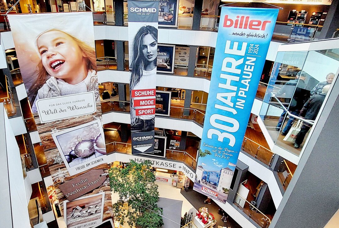 Stereoact rockt den Biller in Plauen: Die letzten 200 Karten gehen jetzt raus! - Das Möbelhaus Biller ist für die Geburtstagsfeierlichkeiten modernisiert worden. Foto: Karsten Repert