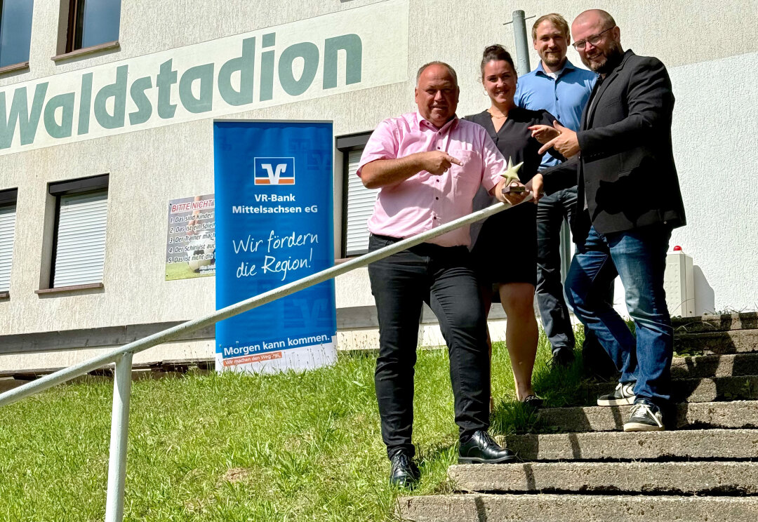 "Sterne des Sports" 2024 im August in Mittelsachsen - Die lokale Jury stand in Zschaitz vor der schwierigen Aufgabe, den Verein mit dem besten gesellschaftspolitischen Engagement zu finden und den Bronzesieger der "Sterne des Sports" 2024 zu küren. 