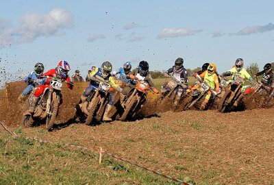 Stoppelcross-Rennen bei Oberwiera - Auch das diesjährige Stoppelcross bei Oberwiera ist wieder gut besetzt. Foto: Andreas Karbowiak