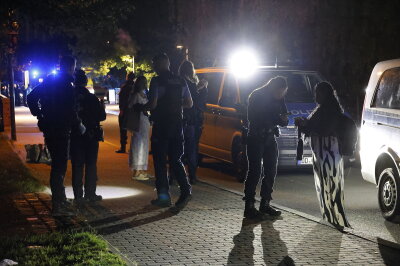 Streit eskaliert: Mehrere Männer in Chemnitzer City mit Stichverletzungen - Am Wochenende erlitten in Chemnitz innerhalb einer Nacht mehrere junge Männer Stichverletzungen. Foto: Harry Härtel