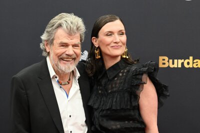 Superstars, Glanz und berührende Momente bei "Bambi"-Gala - Reinhold Messner und seine Frau Diane sind auch Gäste beim Bambi. 