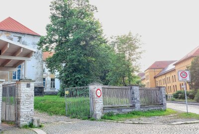 Tödliche Auseinandersetzung in Plauener Asylbewerberwohnheim - In diesem Asylbewerberwohnheim kam es am Mittag zu einer tödlichen Auseinandersetzung gekommen. Foto: Karsten Repert