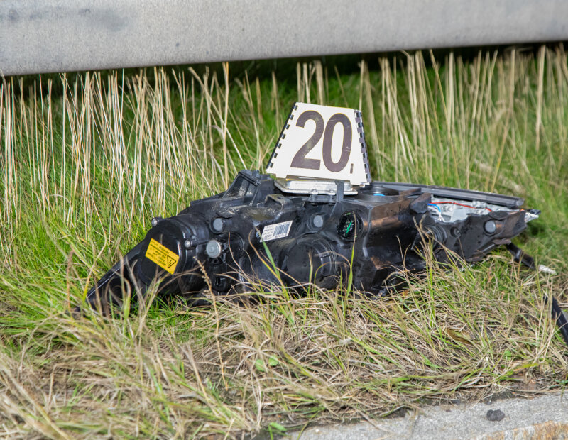 Tödlicher Frontalcrash Zwischen PKW Und LKW Auf Der B174 Im Erzgebirge