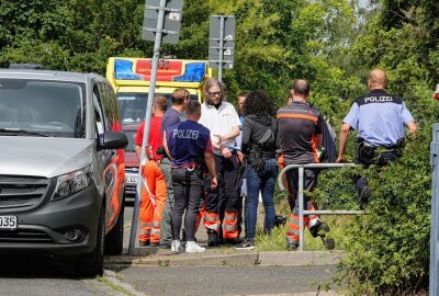 Tödlicher Sturz nach Geiselnahme: Was ist passiert? - In einem Hochhaus in der Michelangelostraße kam es am Freitagmorgen zu einem schrecklichen Vorfall. Foto: Roland Halkasch