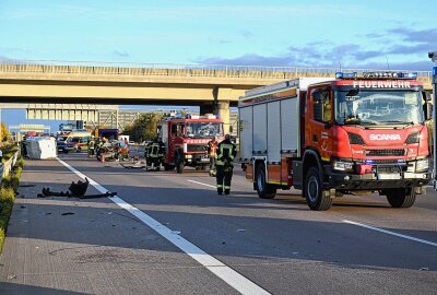 Tödlicher Unfall auf der A14: Autobahn vollgesperrt - Angaben zum Sachschaden können noch nicht gemacht werden.  Foto: EHL Media/Erik-Holm Langhof