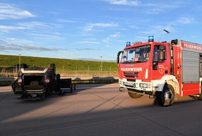 Tödlicher Unfall auf der A14: Autobahn vollgesperrt - Angaben zum Sachschaden können noch nicht gemacht werden.  Foto: EHL Media/Erik-Holm Langhof