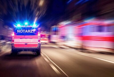 Tödlicher Unfall: Mann stirbt nach Unfall mit Motorroller in Dresden - Symbolbild. Foto: Getty Images/ollo