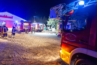 Tragischer Brand in Johanngeorgenstadt: Hasenzucht in Flammen - 