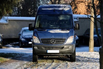 Tragischer Wohnungsbrand in Radeberg: Ein Toter - In den frühen Morgenstunden des Samstags kam es zu einem tragischen Wohnungsbrand in Radeberg.