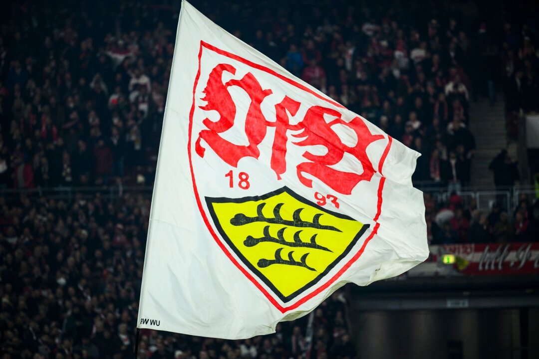 Transfer fix: VfB Stuttgart holt Innenverteidiger Hendriks - Der VfB hat den Transfer des Niederländers Ramon Hendriks perfekt gemacht.