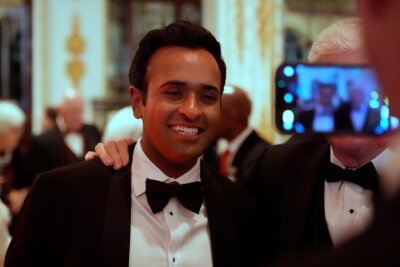 Trump feiert Gala mit Regierungskandidaten und Promis - Vivek Ramaswamy soll an der Seite von Musk an der Kürzung von Regierungsausgaben arbeiten. 