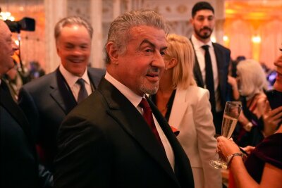 Trump feiert Gala mit Regierungskandidaten und Promis - Der Schauspieler Sylvester Stallone war ebenfalls unter den Gästen.