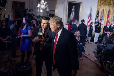 Trump nominiert Fox-News-Moderator als Verteidigungsminister - Pete Hegseth soll unter Donald Trump der neue US-Verteidigungsminister werden. (Archivbild)