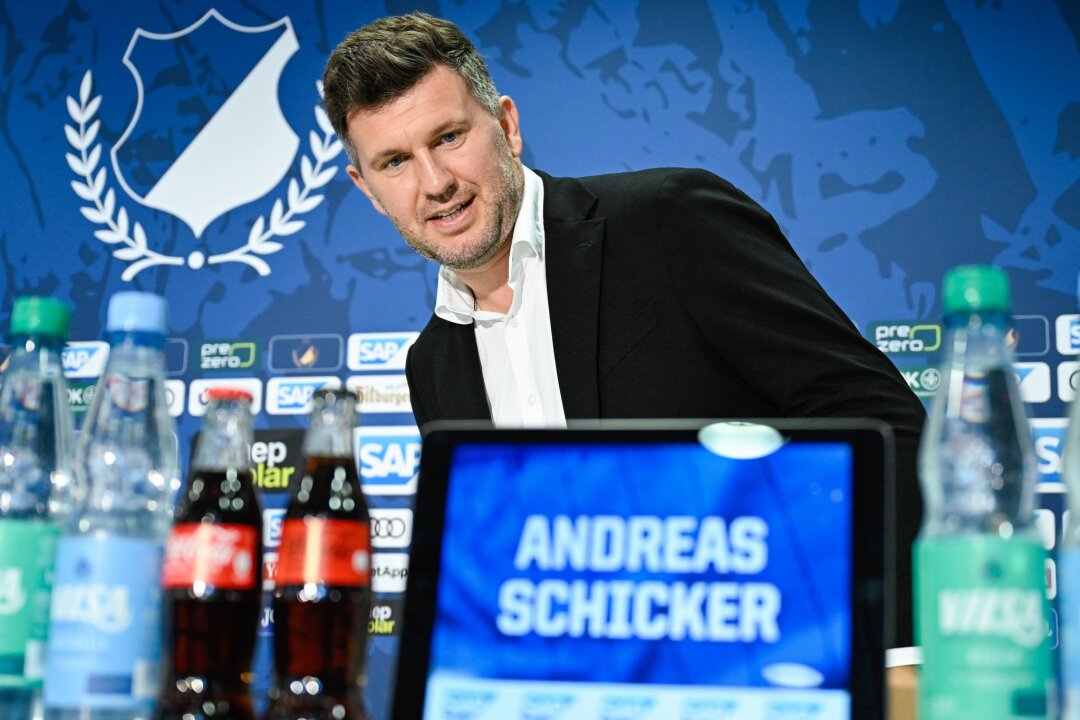 TSG-Boss Schicker stärkt Hoffenheim-Trainer Matarazzo - Schicker hat TSG-Trainer Pellegrino Matarazzo den Rücken gestärkt.