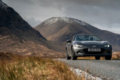 Überarbeiteter Mazda MX-5 startet durch - Einmal Roadster, immer Roadster: Mazda verpasst dem MX-5 ein Update.