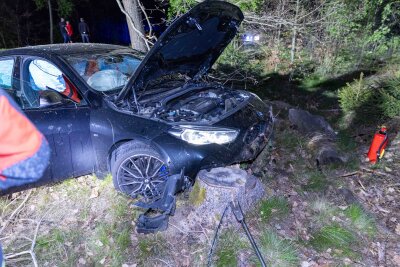 Überholmanöver führt zu Unfall auf B173 bei Freiberg - 