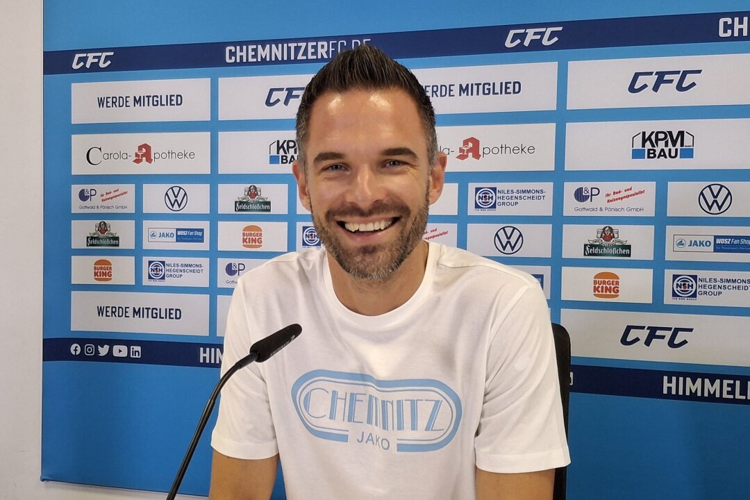 Überraschende Lösung: Chemnitzer FC präsentiert neuen Cheftrainer - Chemnitzer FC präsentiert neuen Cheftrainer: Benjamin Duda übernimmt das Ruder.