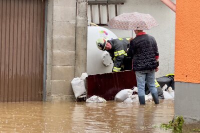 Überschwemmung wegen Unwetter im Erzgebirge - Überschwemmung wegen Unwetter im Erzgebirge. Foto: Daniel Unger