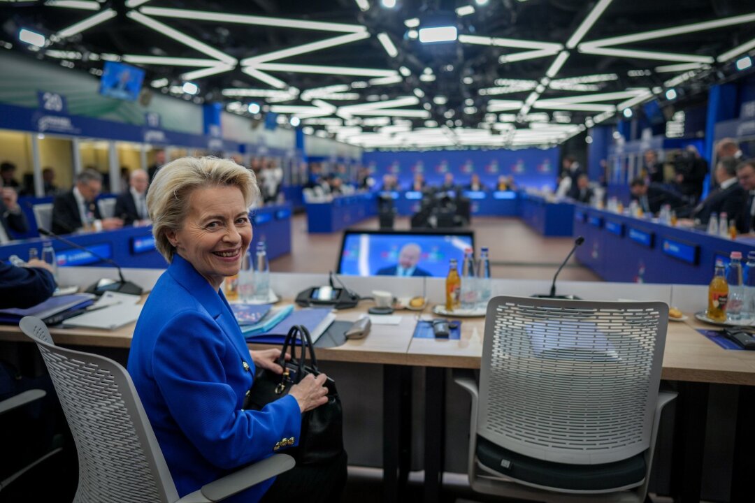 Umstrittenes Personal für neue EU-Kommission - Nun kann von der Leyen lachen - ihr Vorschlag wurde angenommen. (Archivbild)