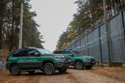 Unerlaubte Einreisen gehen zurück - Folge neuer Kontrollen? - Am Mittwoch hat Bundesinnenministerin Nancy Faeser (SPD) Polens Grenze zu Belarus besucht. Die EU wirft Russland vor, gezielt irreguläre Migranten über Belarus in die Europäische Union zu lotsen. 