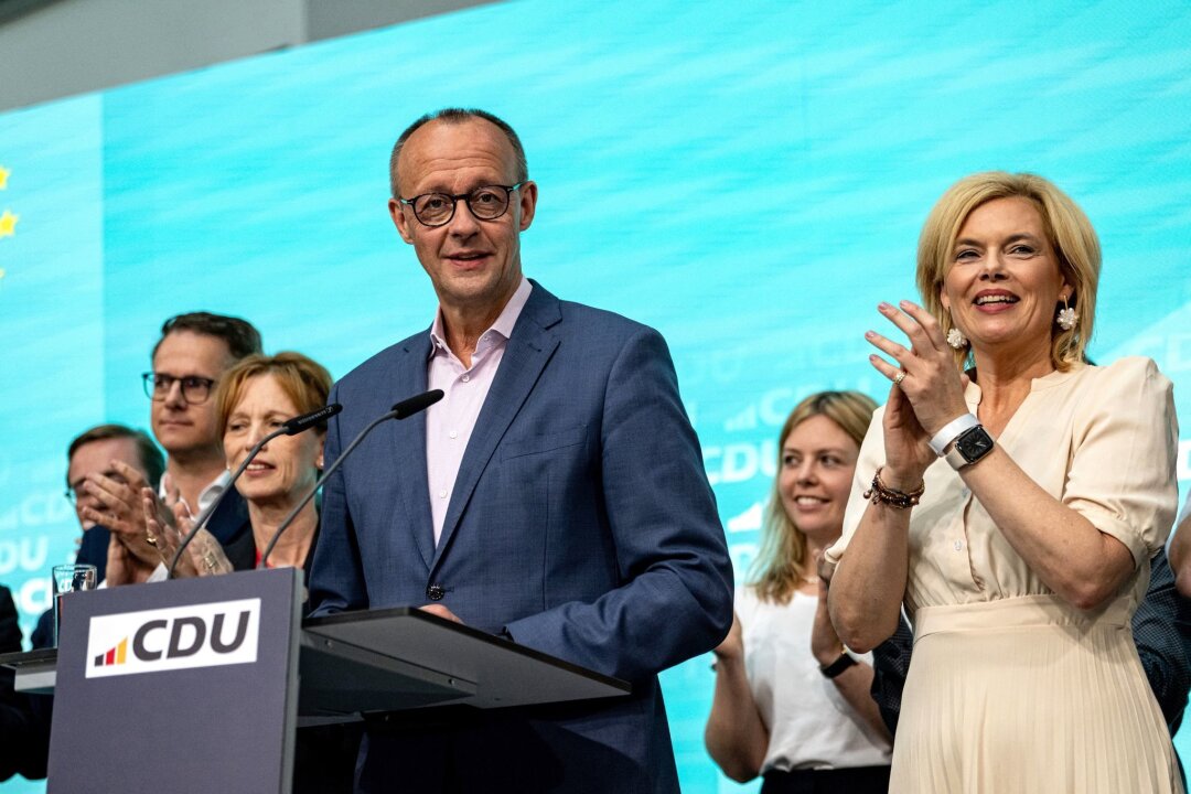 Union siegt bei Europawahl - AfD im Osten auf Platz eins - CDU-Chef Friedrich Merz forderte die Bundesregierung aus SPD, FDP und Grünen auf zu akzeptieren, dass die Union in Deutschland die Europawahl gewonnen hat.