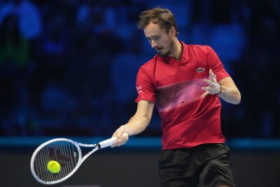 Unter Jubel: Sinner gewinnt zweiten Auftritt in Turin - Tennisprofi Daniil Medwedew darf sich bei den ATP Finals über seinen ersten Sieg freuen.