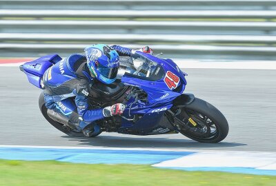 Unterhaltsamer erster IDM-Renntag auf dem TT-Circuit - Suboptimale Ausgangslage für Marvin Siebdrath. Foto: Thorsten Horn