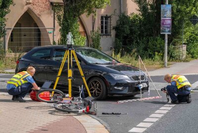 Update- Beim Abbiegen übersehen: Radfahrer nach Unfall schwer verletzt - Am Donnerstagnachmittag hat sich in Zittau ein Unfall zwischen einem PKW und einem Fahrradfahrer ereignet. Foto: xcitepress