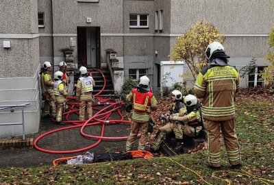 Update: Ermittlungen wegen versuchten Mordes nach Brand in Dresden - Am Donnerstag kam es gegen 8.45 Uhr an der Gabelsbergerstraße zu einem Wohnungsbrand. Foto: Roland Halkasch