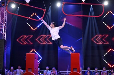 Update: Erzgebirger Mirko schafft es ins Halbfinale bei "Ninja Warrior Germany" - Mirko trainiert zweimal wöchentlich in der Boulderlounge Chemnitz.