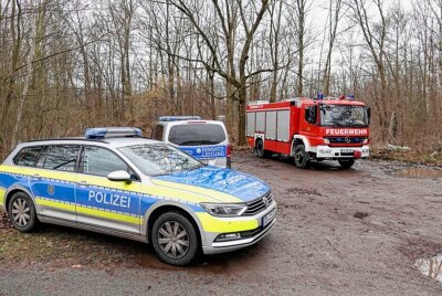 Update: Leiche in Chemnitzer Zeisigwald geborgen - Personensuche im Chemnitzer Zeisigwald. Foto: Harry Haertel