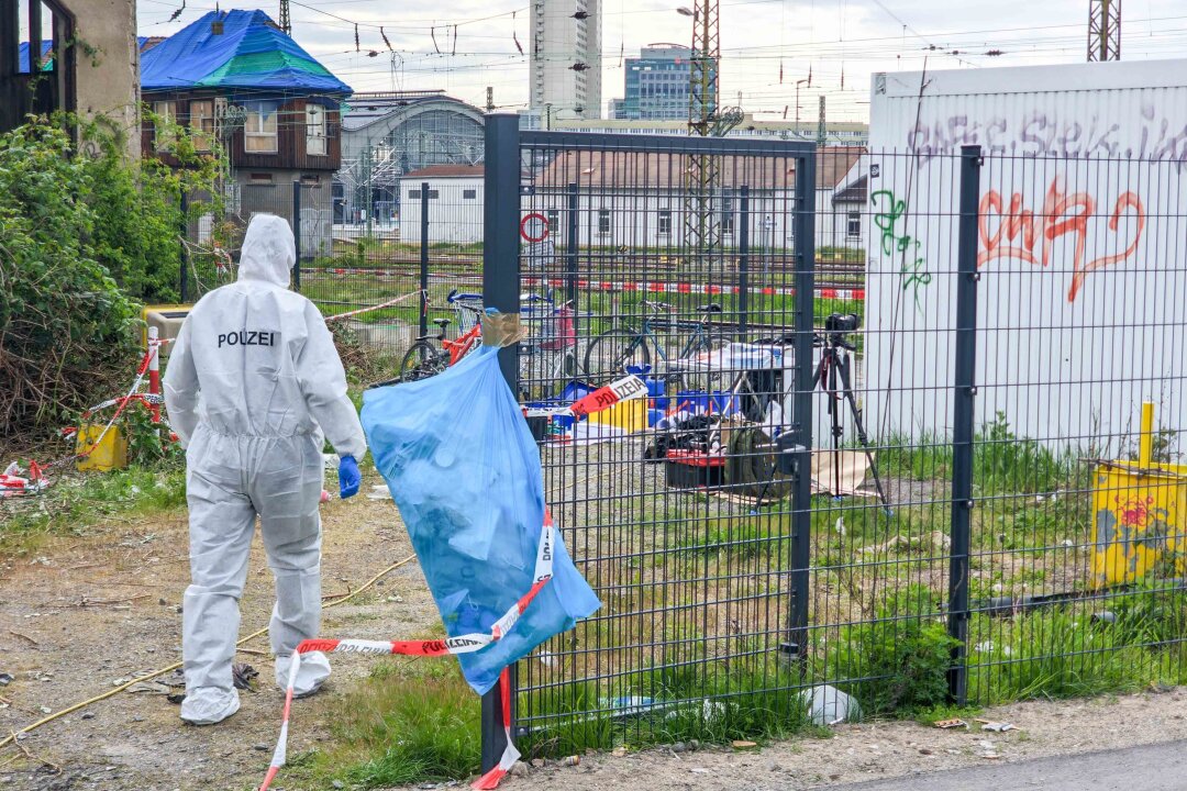 Unterstützt wurde der Einsatz durch das Technische Hilfswerk, die mit einem Generator für die nötige Stromzufuhr sorgten. Foto: EHL Media/Björn Stach