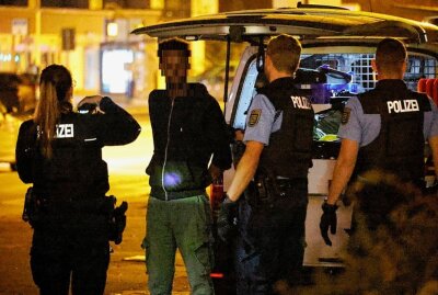 Update: Streit zwischen Männern in Chemnitzer City eskaliert: Person schwer verletzt - Ein 23-jähriger und ein 29-jähriger Mann sind am Mittwochabend in Streit geraten. Foto: Harry Härtel