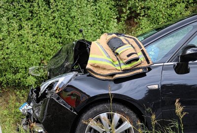 Update: Viele Verletzte bei Massencrash auf der A4 - 25 Fahrzeuge involviert - Am Sonntagnachmittag kam es zwischen Berbersdorf und Siebenlehn in beiden Fahrtrichtungen zu erheblichen Behinderungen zum Ferienende. Foto: Erik Hoffmann