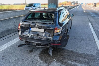 Update: Vollsperrung nach Massencrash auf der A14 - Vier Fahrzeuge kollidieren auf der A14 miteinander. Foto: LausitzNews