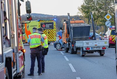 Update zu Unfall auf der B173 in Lichtenstein: Vollsperrung nach Zusammenstoß mit Multicar - Unfall auf der B173. Foto: Andreas Kretschel