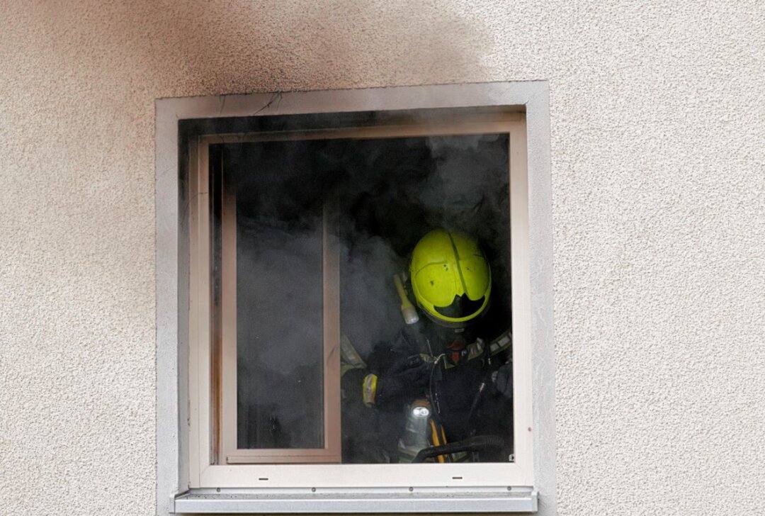 Update zum Feuerwehreinsatz auf dem Sonnenberg: Starke Rauchentwicklung aus Erdgeschoss - Am Montagmittag kam es auf dem Sonnenberg zu einem Feuerwehreinsatz. Foto: Jan Haertel/ ChemPic