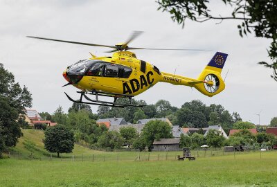 Update zum Unfall auf B175: PKW mit Kindern überschlägt sich - PKW mit Kindern an Bord überschlägt sich. Foto: Andreas Kretschel